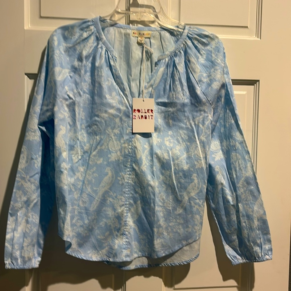NEW Roberta Roller Rabbit Vintage Toile
Lucy Top 100% Cotton Light Blue $135 S